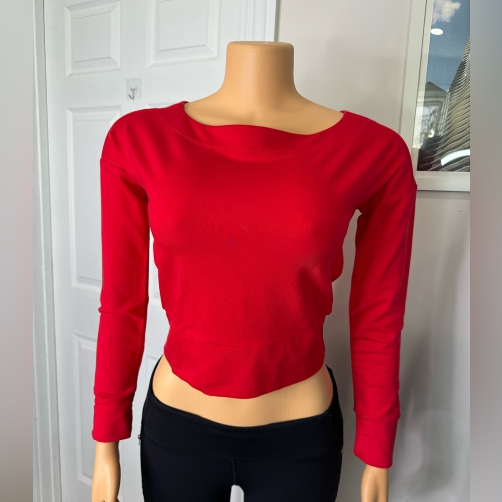 Cleo Harper Red Long Sleeve Sweatshirt